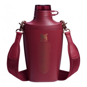 Gilded Pomegranate Stanley The Holiday Stanley Cross Bottle | 23 OZ | MHPV17896